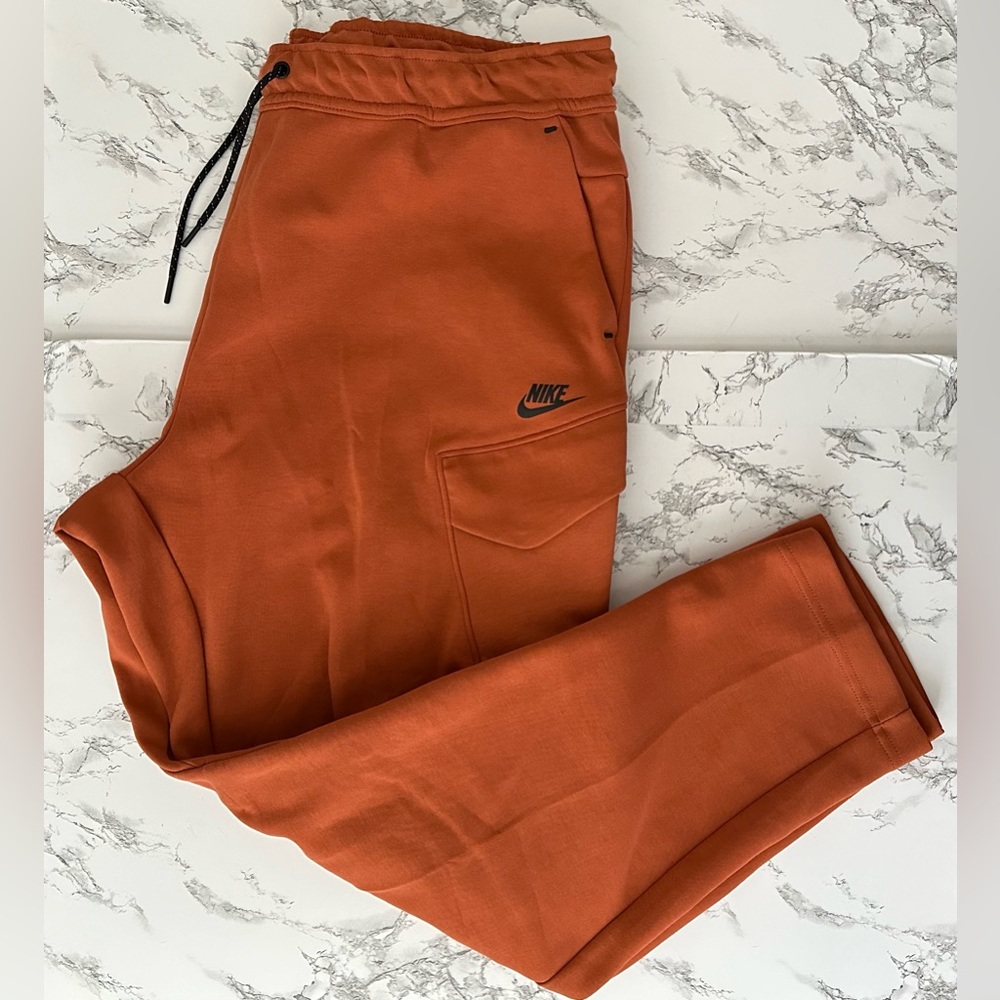 Nike Sportswear Tech Fleece Jogger Pants Athletic ACG Bronze DM6453 Men Size XL